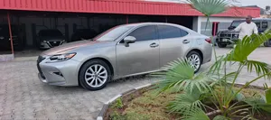 Lexus ES 2017 Beige