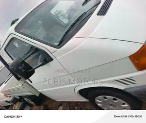 Volkswagen Transporter 2005 White