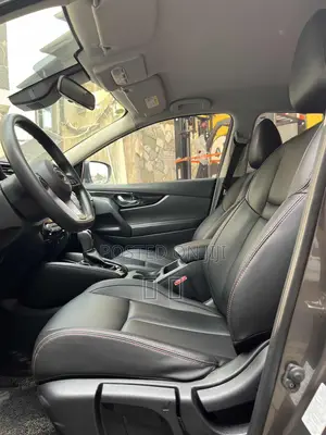 Nissan Rogue S 2022 Brown