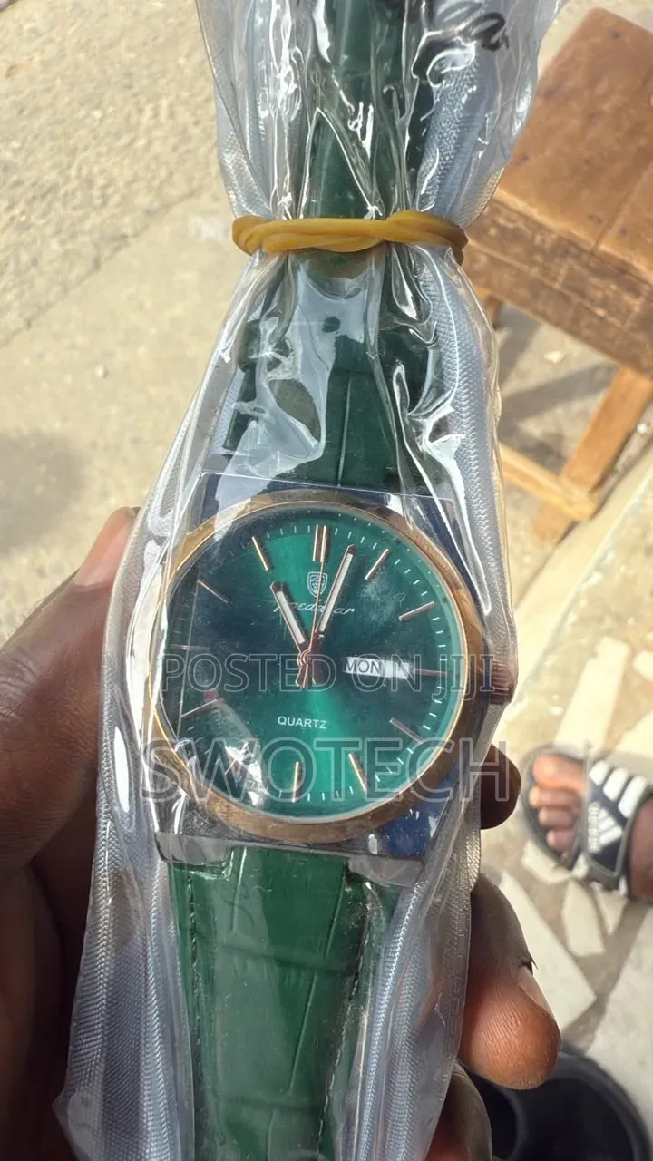Poedagar Classic Leather