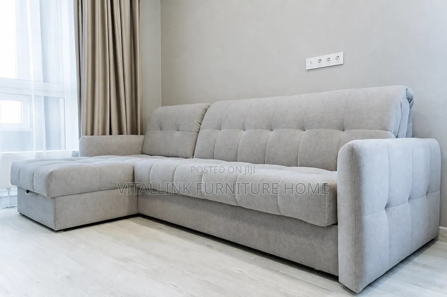 Modern L-Shape Grey Sectional Sofa With Tufted Details