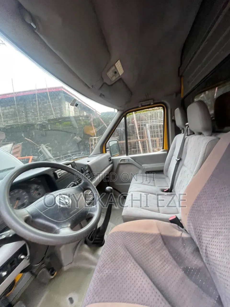 Volkswagen LT 2005 Yellow