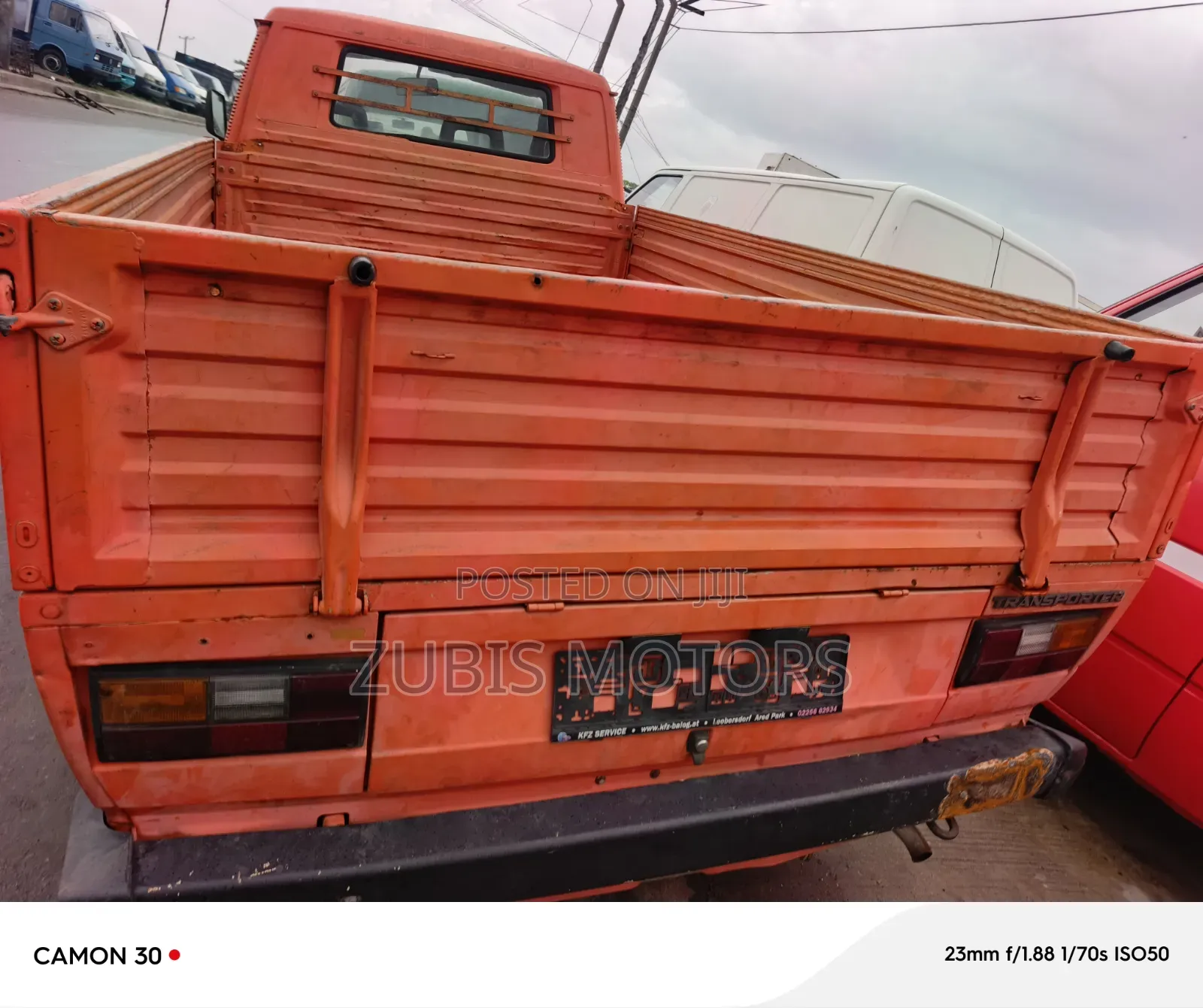 Volkswagen Transporter 2000 Orange