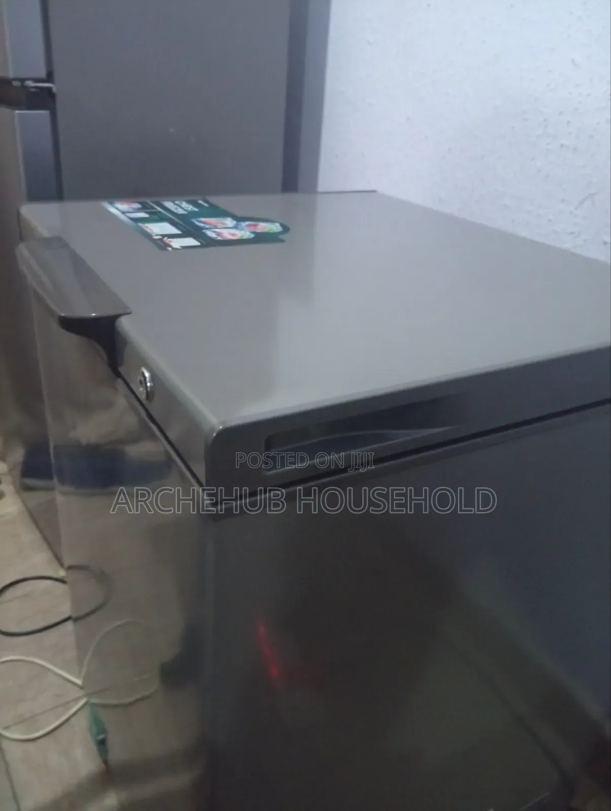 142l Hisense Chest Freezer (Two Months Used Working Perfectly)
