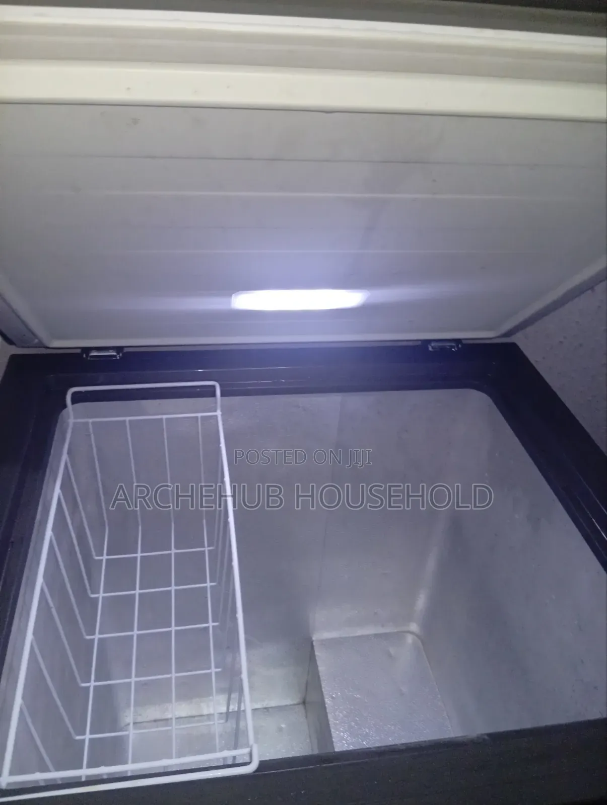 142l Hisense Chest Freezer (Two Months Used Working Perfectly)
