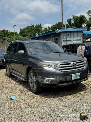 Toyota Highlander 2013 Gray