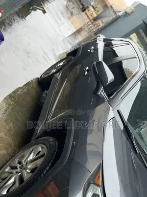 Toyota RAV4 XLE AWD 2020 Gray