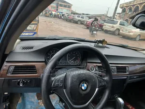 BMW 328i 2006 Gray