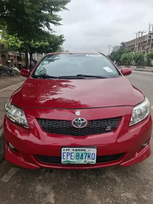 Toyota Corolla 2009 Maroon