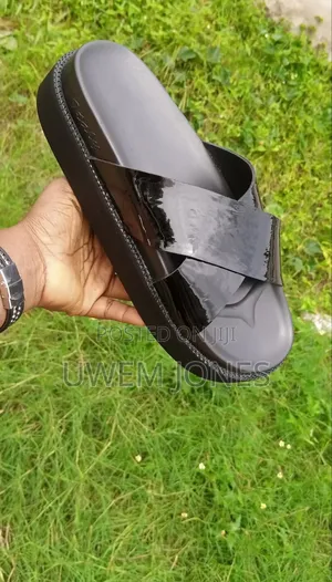 Double Sole Palms