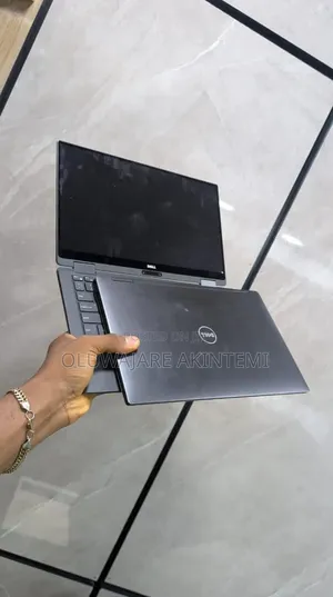 Laptop Dell XPS 13 9365 8GB Intel Core i5 HDD 256GB
