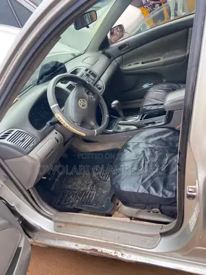 Toyota Camry 2003 Silver