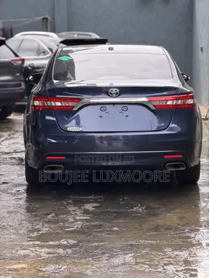 Toyota Avalon XLE 4dr Sedan (3.5L 6cyl 6A) 2015 Blue