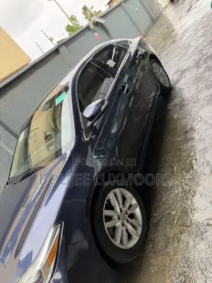 Toyota Avalon XLE 4dr Sedan (3.5L 6cyl 6A) 2015 Blue