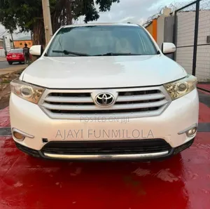 Toyota Highlander 2012 White