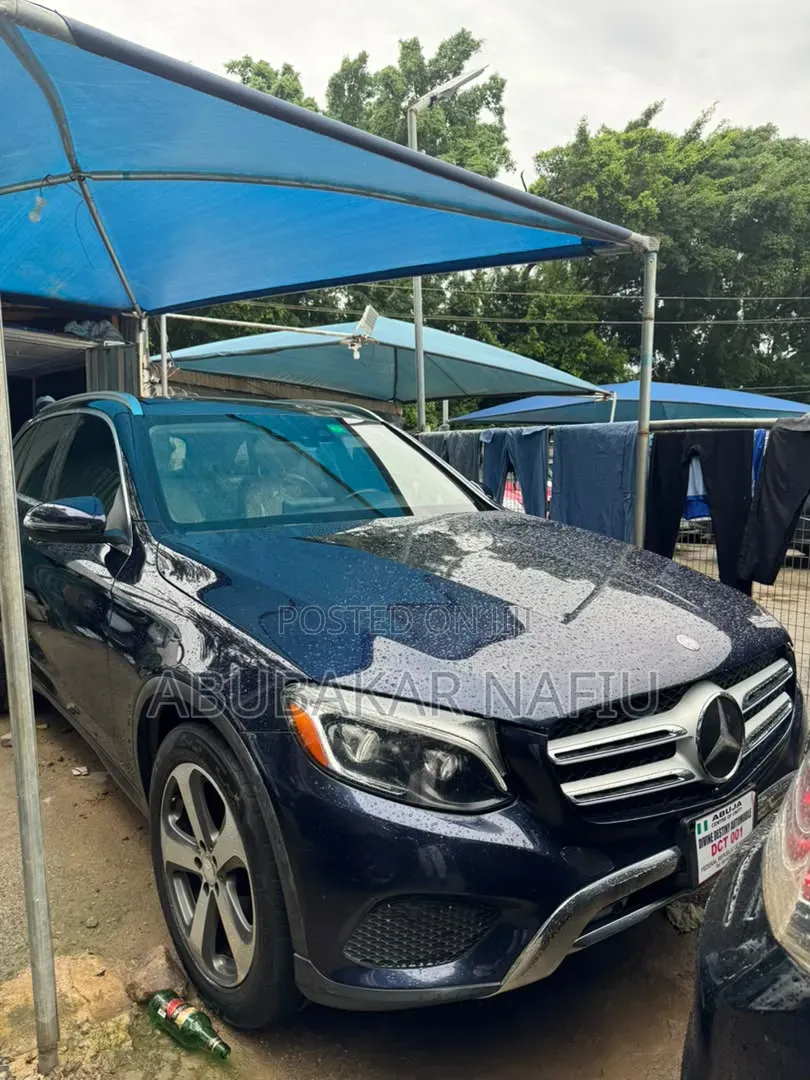 Mercedes-Benz GLC-Class 2016 Blue