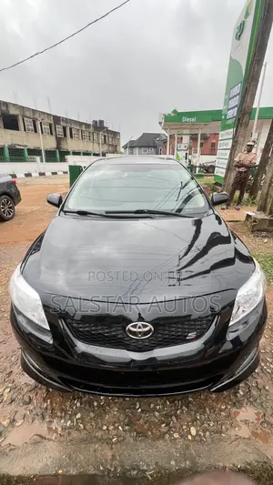 Toyota Corolla 2010 Black