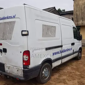 Opel Vivaro 2004 White