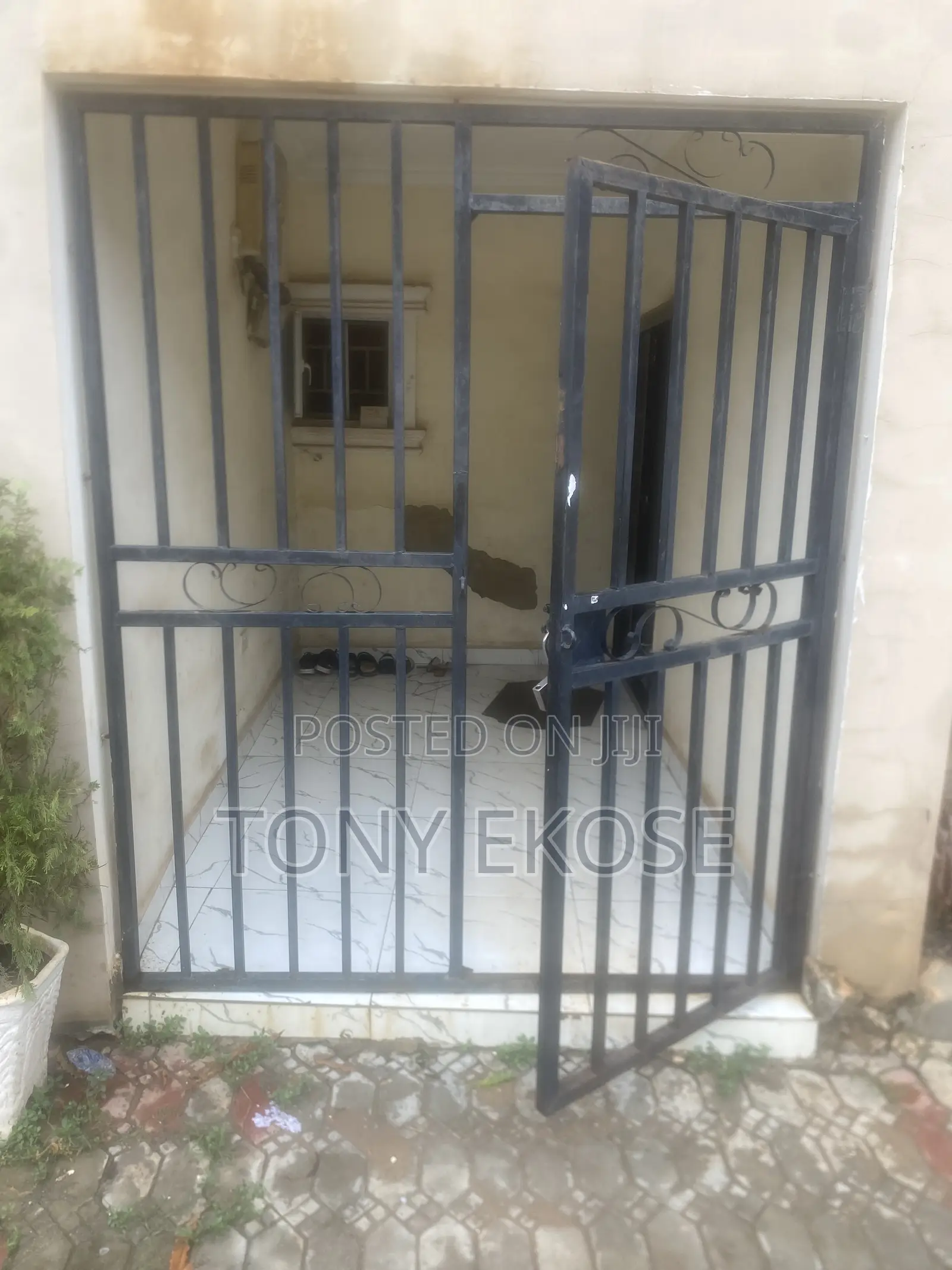 Iron Burglaries Gate