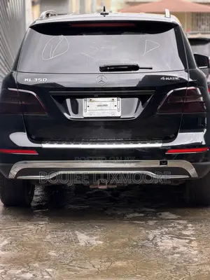 Mercedes-Benz M Class ML350 4dr SUV (3.5L 6cyl 7A) 2015 Black