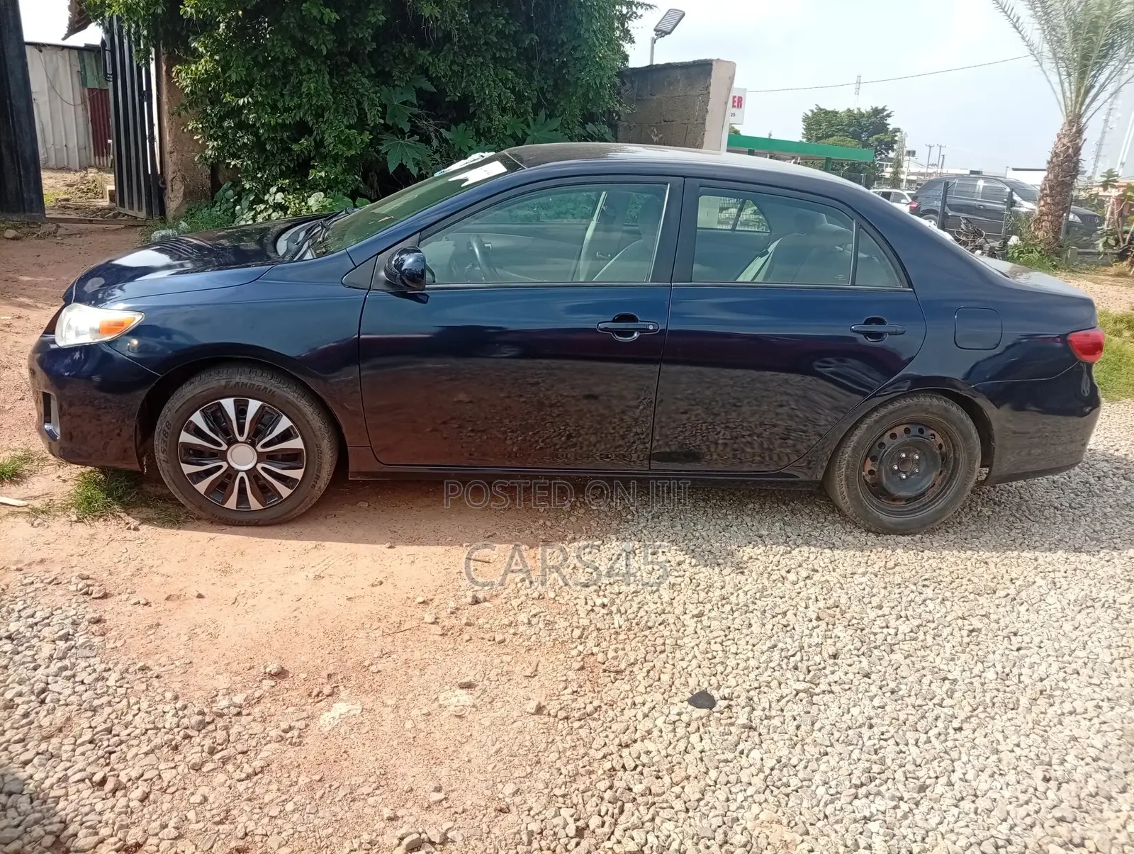Toyota Corolla 2012 Blue