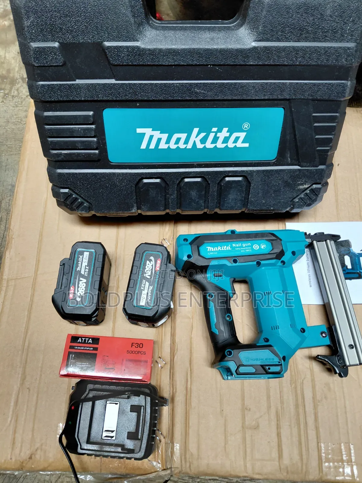 F30 Rechargable Nailer Machine