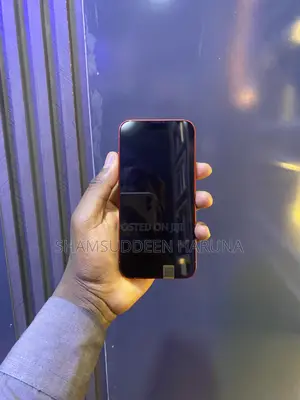 Apple iPhone 13 128 GB Red