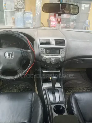 Honda Accord 2004 Maroon