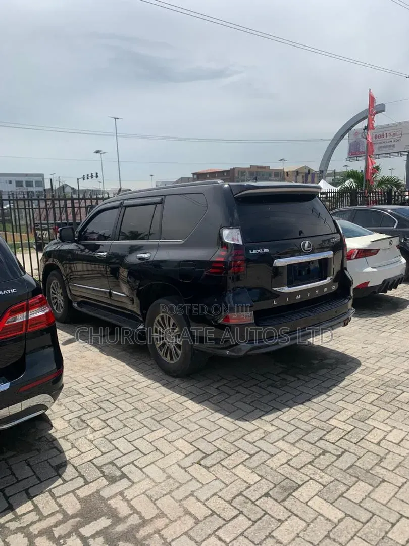 Lexus GX 2011 Black