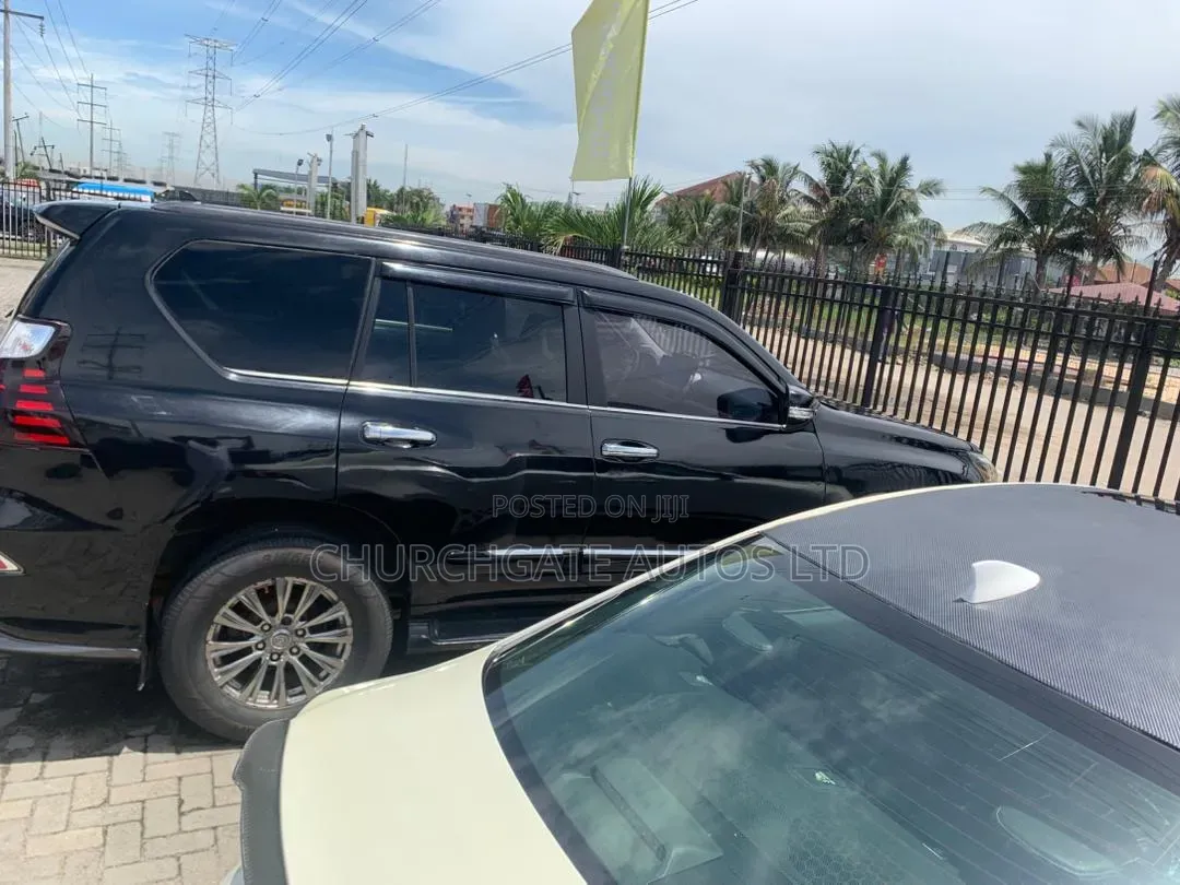 Lexus GX 2011 Black