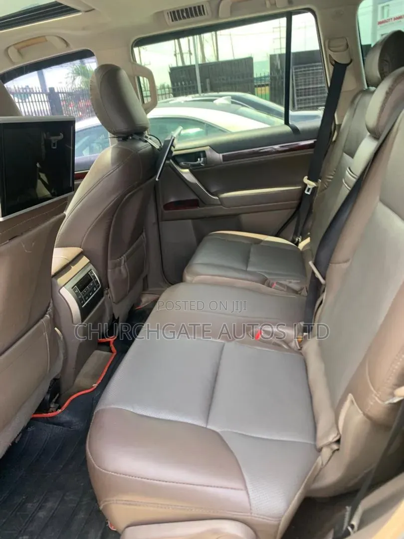 Lexus GX 2011 Black