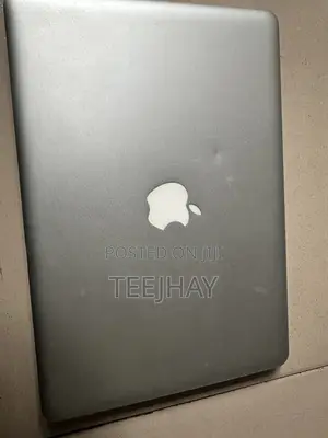 Laptop Apple MacBook 2011 8GB Intel Core i5 SSD 500GB