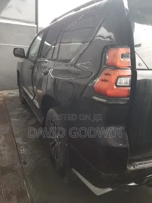 Toyota Land Cruiser Prado 2011 Black