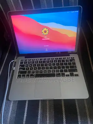 Laptop Apple MacBook 2012 8GB Intel Core i5 SSD 128GB