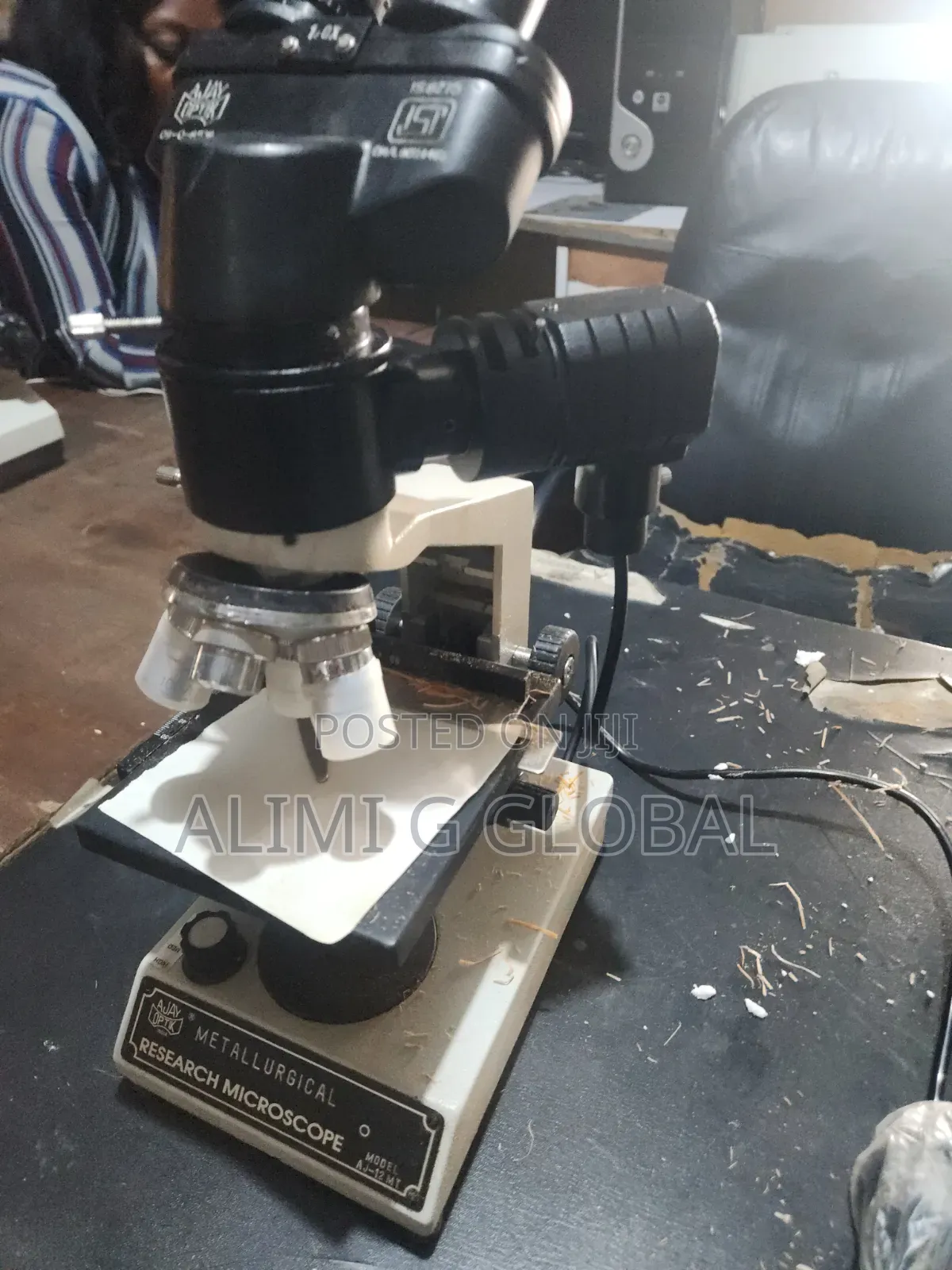 Metallurgical Microscope