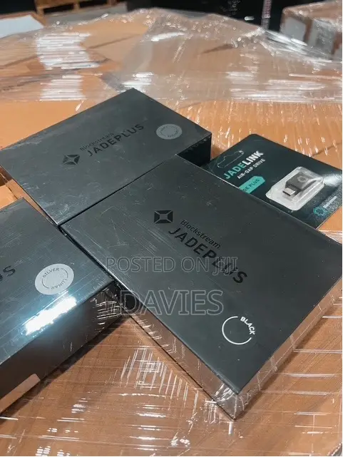 Blockstream Jade Plus Bitcoin Hardware Wallet