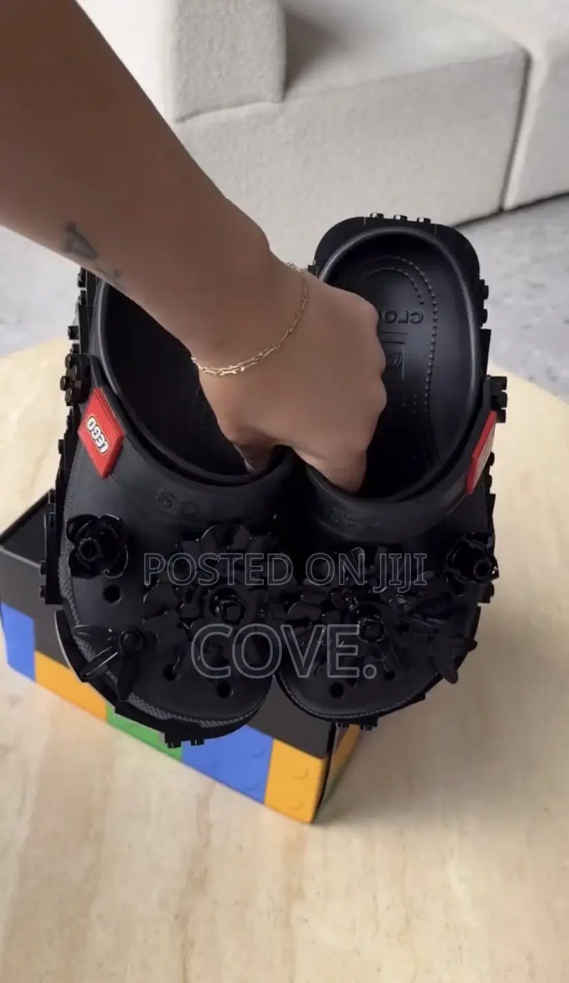 Crocs X Lego Classic Clog