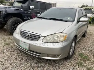 Toyota Corolla 2004 Silver