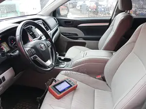 Toyota Highlander 2015 Silver