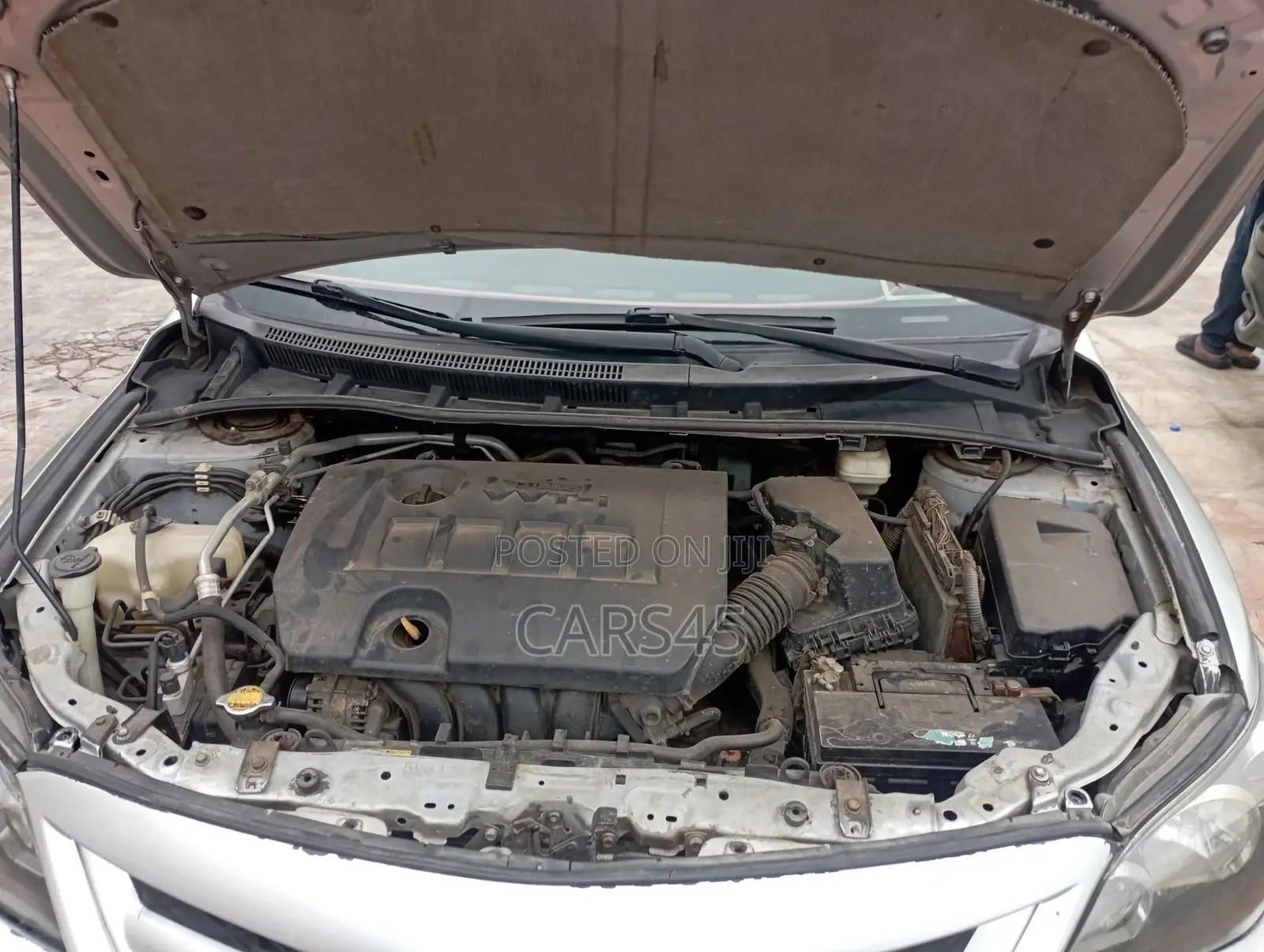 Toyota Corolla 2012 Silver
