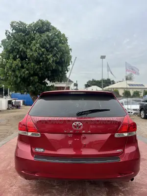 Toyota Venza AWD 2010 Red