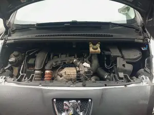 Peugeot 5008 2015 Silver