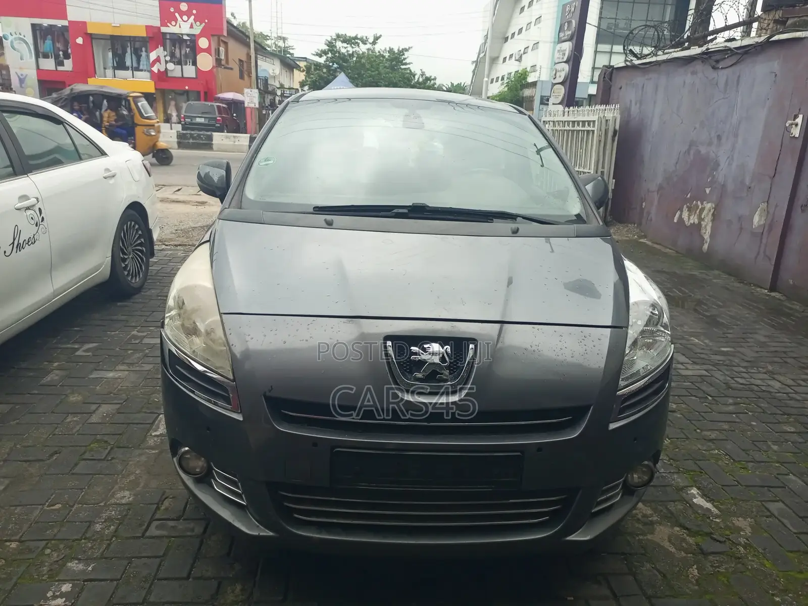 Peugeot 5008 2015 Silver