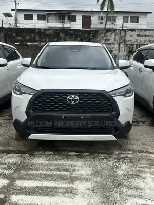 Toyota Corolla Cross 2023 White