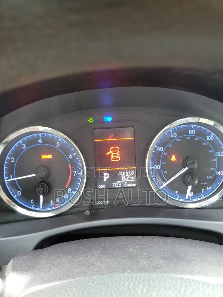 Toyota Corolla 2019 Red
