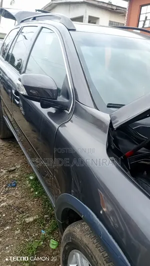 Volvo XC90 2008 Gray