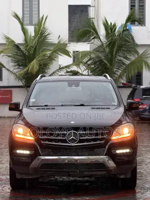 Mercedes-Benz M Class ML350 4MATIC 4dr SUV AWD (3.5L 6cyl 7A) 2015