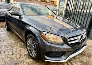 Mercedes-Benz C300 Sport 4Matic Sedan AWD (2.0L 4cyll 7A) 2016 Gray