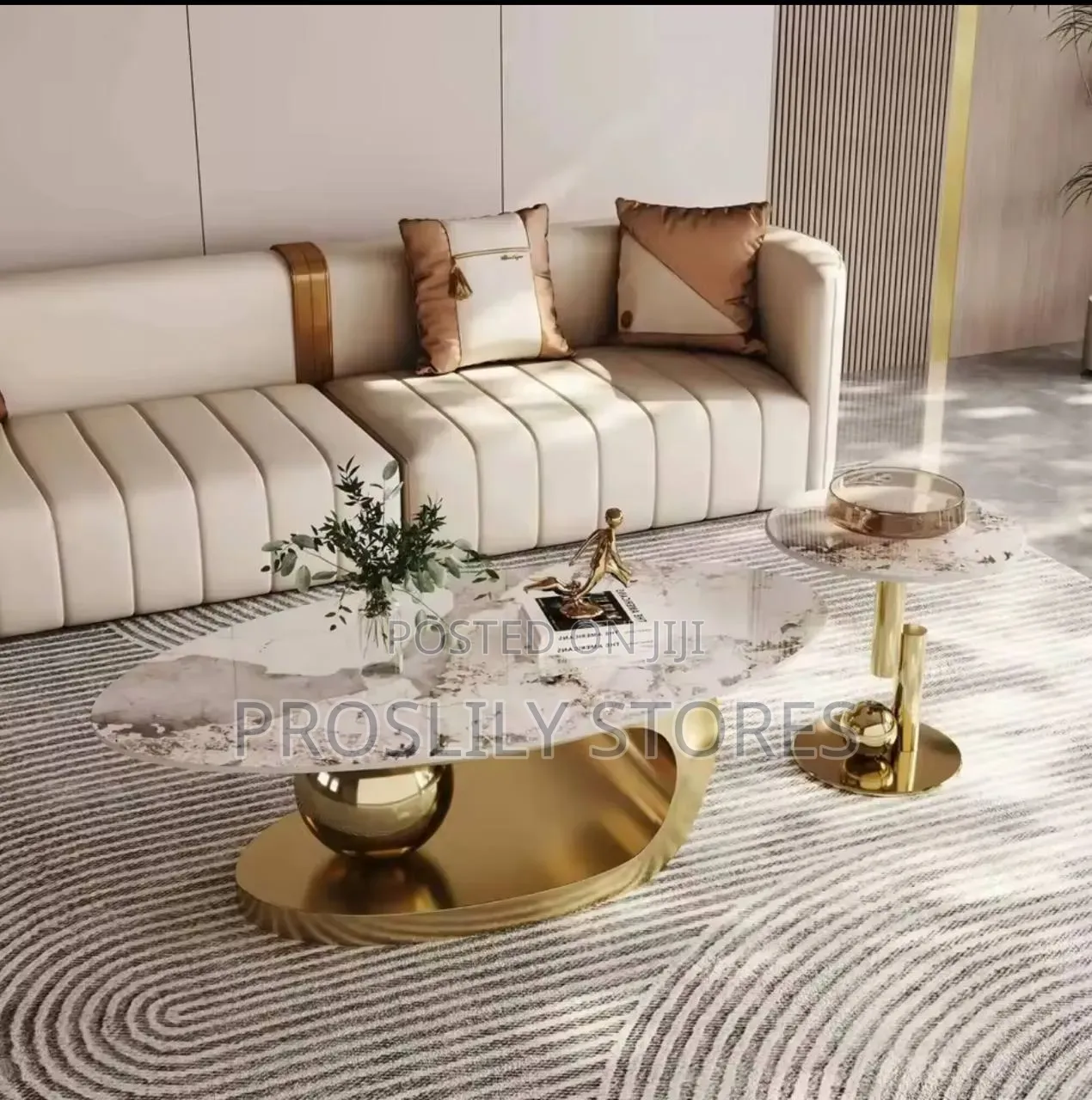 Marble Minimalist Table