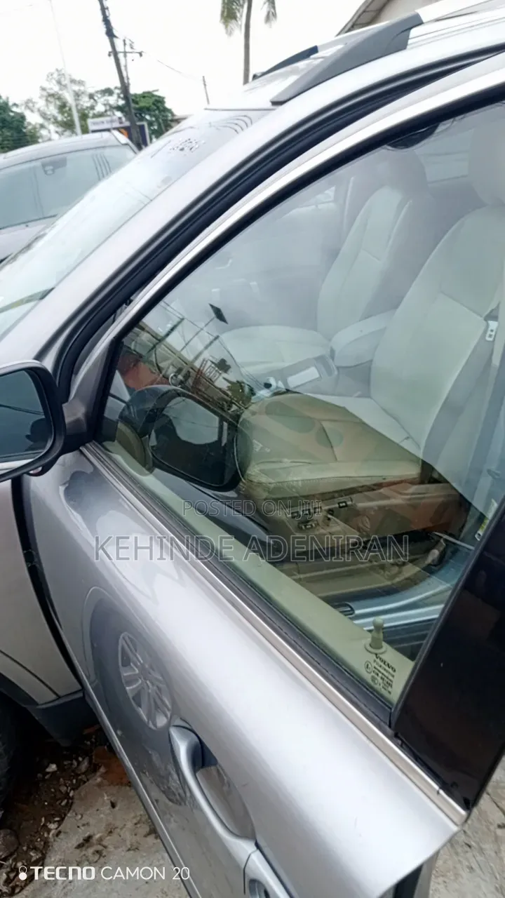 Volvo XC90 2012 Silver